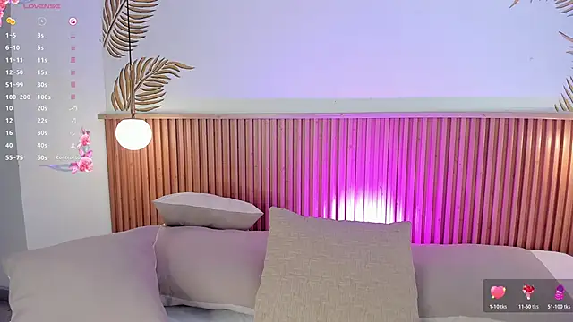 Valleriie  online show from February 2026 02:47:01 PM