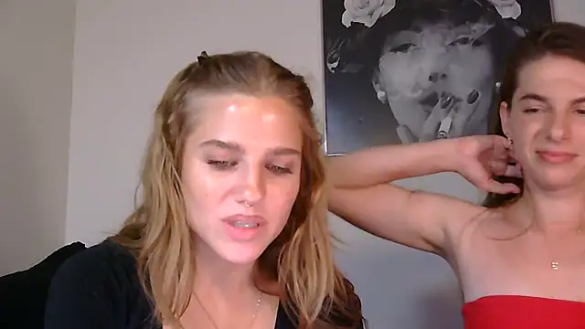 Snapshot of sweetceeme chatting on April 2026 02:51:02 AM sweetceeme online show from April 2026 02:51:02 AM