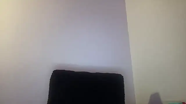 Snapshot of sweetceeme chatting on May 2026 05:14:02 AM sweetceeme online show from May 2026 05:14:02 AM