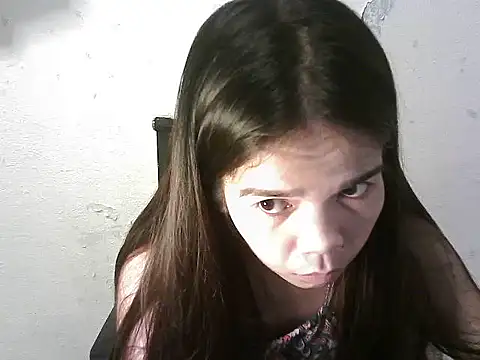 flawless yue online show from April 2026 07:04:02 PM