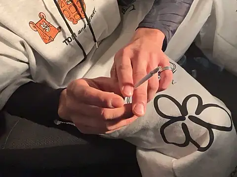 Snapshot of CAMEL1913 chatting on November 2025 05:57:01 PM CAMEL1913 online show from November 2025 05:57:01 PM