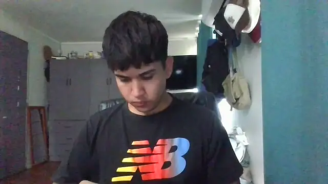 Snapshot of angxhot chatting on January 2026 05:27:02 PM angxhot online show from January 2026 05:27:02 PM