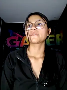 SofieLove 01 online show from April 2026 06:56:02 AM