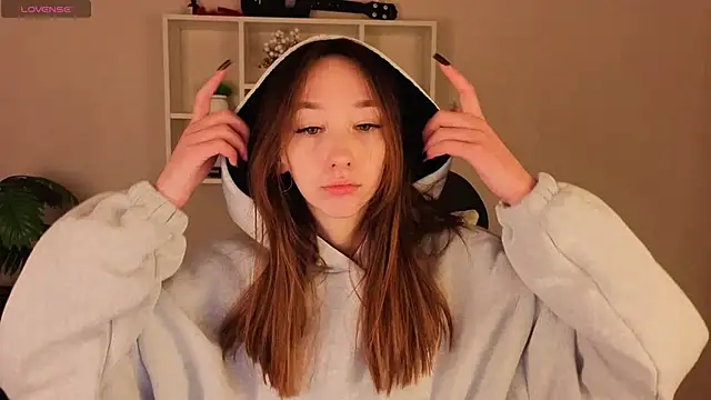 Miche1le Allenne online show from March 2026 01:00:02 AM