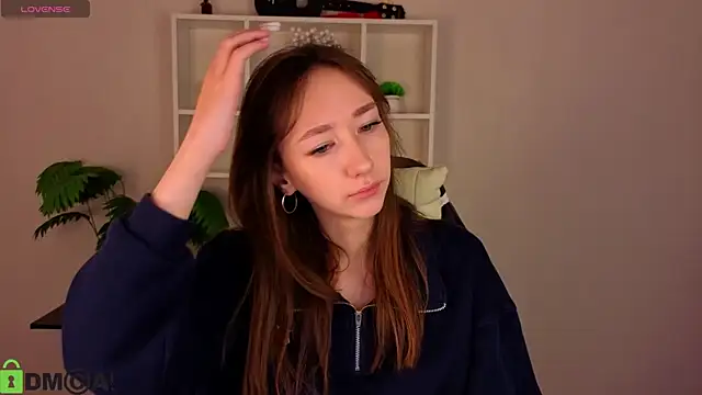 Miche1le Allenne online show from April 2026 01:05:01 AM