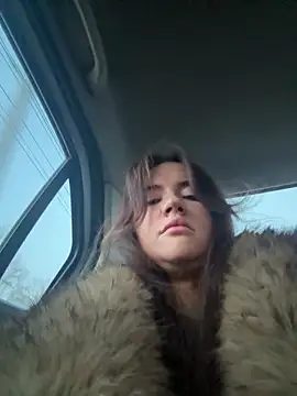 Snapshot of MeganStrain chatting on March 2026 02:40:01 AM MeganStrain online show from March 2026 02:40:01 AM