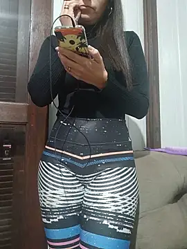 Snapshot of cicinha3657 chatting on June 2026 04:57:01 AM cicinha3657 online show from June 2026 04:57:01 AM