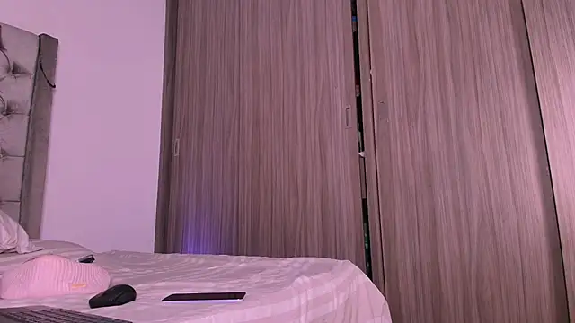 dreamsussi online show from April 2026 02:51:02 AM