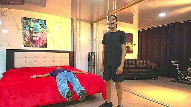 Bisexlifehot   online show from April 2026 11:22:02 PM