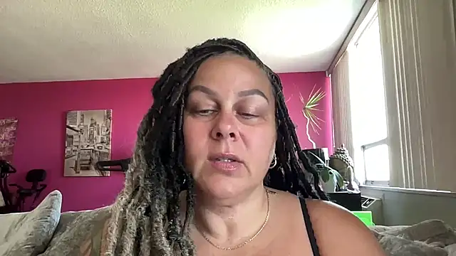 number1slut online show from April 2026 06:31:01 PM