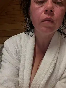 Kiravix online show from June 2026 06:06:02 PM
