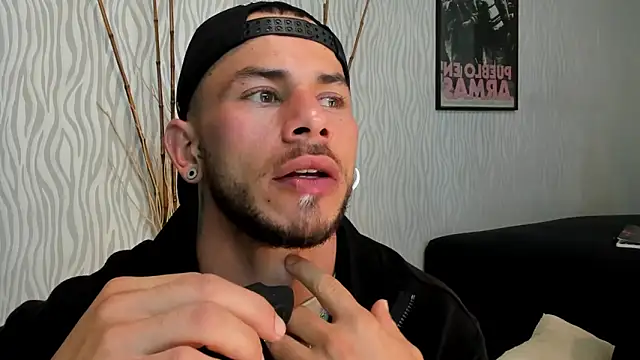 dylan jacobx online show from March 2026 02:11:01 AM