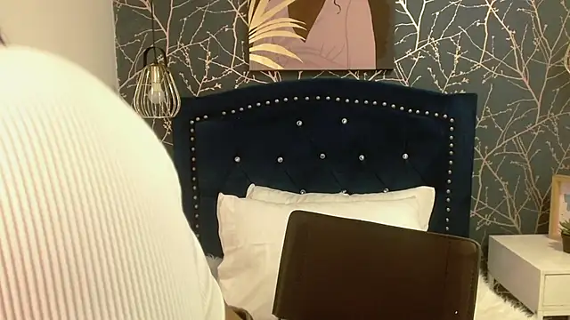 candyhot tk online show from February 2026 08:01:02 PM