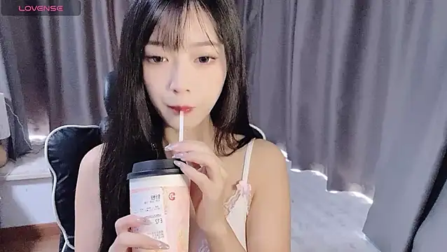 Cicicici-cc online show from September 2025 02:15:02 AM