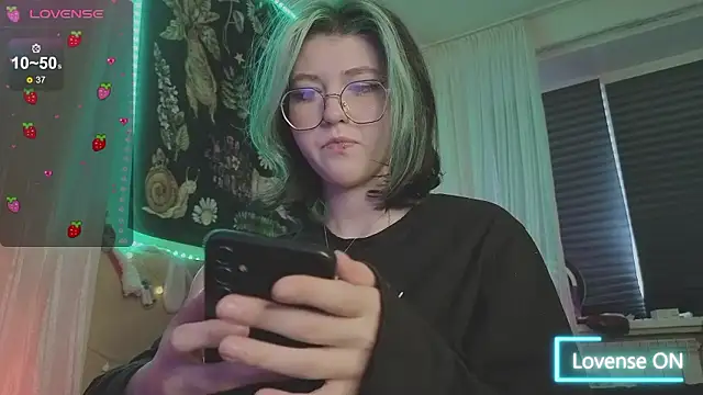 Miko Meow online show from March 2026 02:12:02 PM