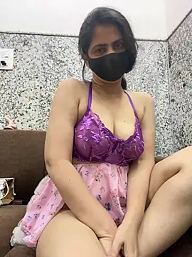 Snapshot of SashaPatel chatting on June 2026 01:49:01 PM SashaPatel online show from June 2026 01:49:01 PM