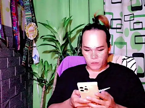 urdreamgirljacky online show from November 2025 02:17:01 PM