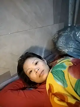 LinhNa999 online show from February 2026 06:17:01 AM