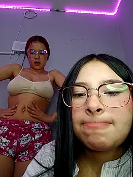 Anne Mia online show from December 2025 10:13:01 AM