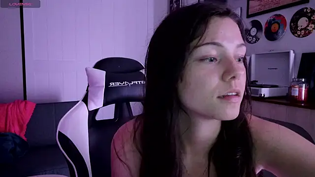 lilbbyily online show from May 2026 02:50:02 AM