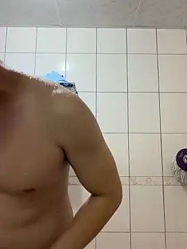 Foxfoxfox4 online show from April 2026 04:37:01 PM