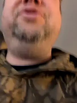 Snapshot of Single_White_Male chatting on December 2025 11:28:02 AM Single White Male online show from December 2025 11:28:02 AM