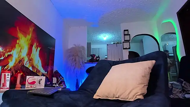 Snapshot of Steven_baby69 chatting on October 2025 02:19:01 AM Steven baby69 online show from October 2025 02:19:01 AM