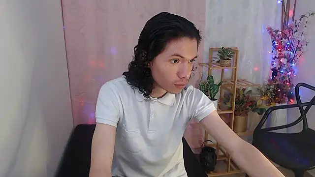 Xoxo Smiles online show from January 2026 08:07:01 PM