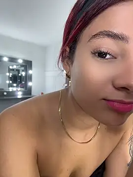 Snapshot of amber_sparkle chatting on July 2026 12:45:02 PM amber sparkle online show from July 2026 12:45:02 PM