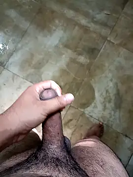 Rishiraj2595 online show from April 2026 03:43:02 AM