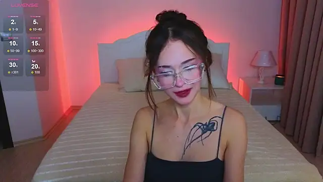 Adetta online show from September 2025 10:26:01 AM