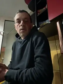 adiluci1 online show from March 2026 03:06:02 AM