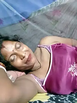 Snapshot of Savita992 chatting on July 2026 12:34:01 AM Savita992 online show from July 2026 12:34:01 AM