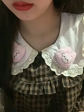 Snapshot of Linhtruong_ chatting on December 2025 04:32:01 AM Linhtruong online show from December 2025 04:32:01 AM