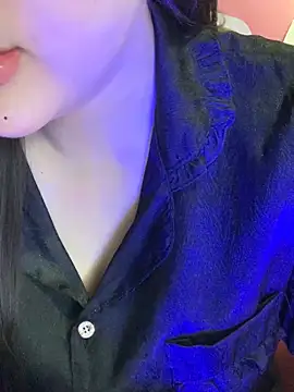 Snapshot of Linhtruong_ chatting on April 2026 01:16:01 AM Linhtruong online show from April 2026 01:16:01 AM