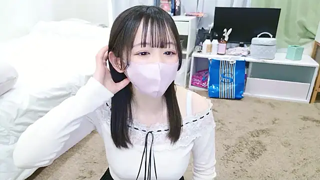 o-AKANE-o online show from March 2026 04:07:02 AM