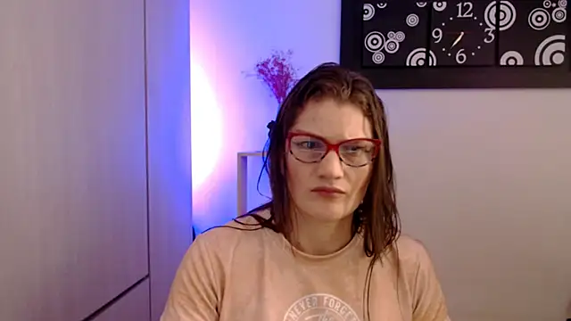 Snapshot of Camila-ventura chatting on February 2026 11:20:01 AM Camila-ventura online show from February 2026 11:20:01 AM