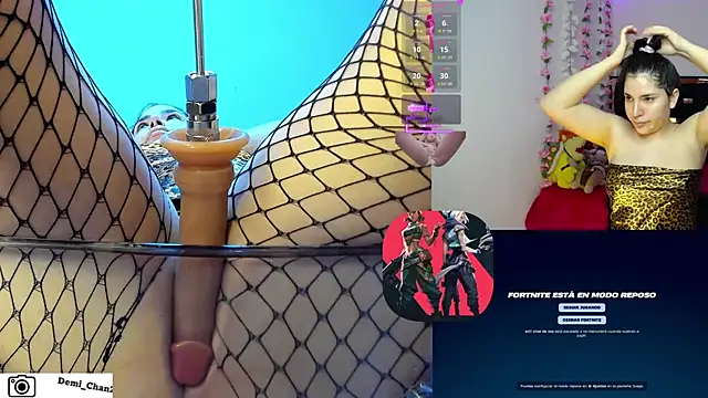 Snapshot of demi_chan chatting on May 2026 09:25:01 AM demi chan online show from May 2026 09:25:01 AM