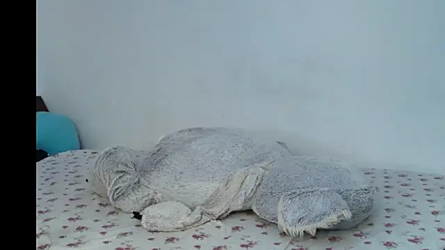 JullyanaRain online show from April 2026 05:49:01 PM