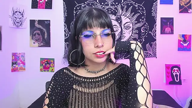 Rose 72 online show from April 2026 09:39:33 PM