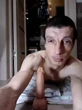 Snapshot of N_i_k_o_l_a_u chatting on February 2026 04:38:02 PM N i k o l a u online show from February 2026 04:38:02 PM