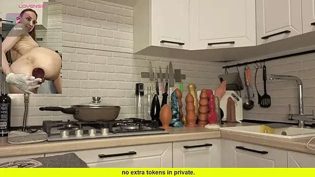 Edena  online show from April 2026 04:13:01 PM