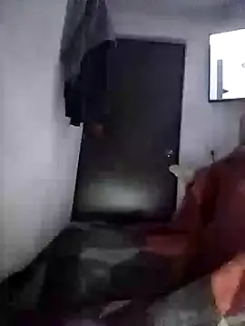 Snapshot of mexhotbi chatting on November 2025 08:29:02 AM mexhotbi online show from November 2025 08:29:02 AM