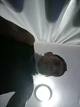 Snapshot of mexhotbi chatting on March 2026 08:26:02 PM mexhotbi online show from March 2026 08:26:02 PM