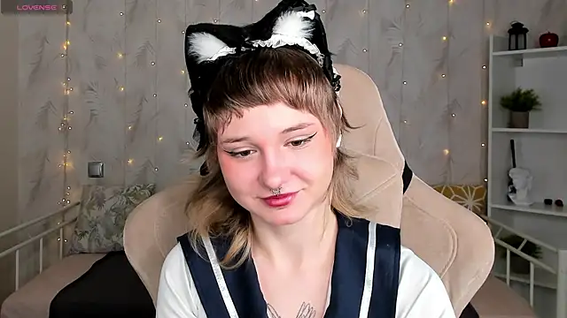 Tori Cutie online show from April 2026 12:12:01 AM