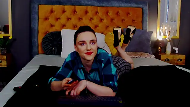 Jessica White  online show from April 2026 04:29:01 AM