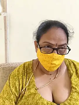 Snapshot of heera-rani chatting on June 2026 07:55:01 AM heera-rani online show from June 2026 07:55:01 AM