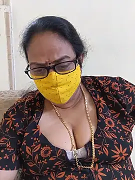Snapshot of heera-rani chatting on July 2026 07:37:02 AM heera-rani online show from July 2026 07:37:02 AM