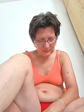 Snapshot of Vera_Elle chatting on July 2026 06:17:01 AM Vera Elle online show from July 2026 06:17:01 AM