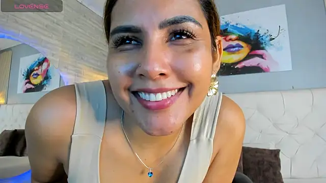 scarletbaker  online show from April 2026 10:25:02 PM